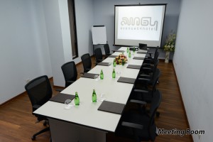 17_meeting_room01