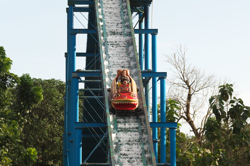 Life_Peoples Park_Water Coaster01